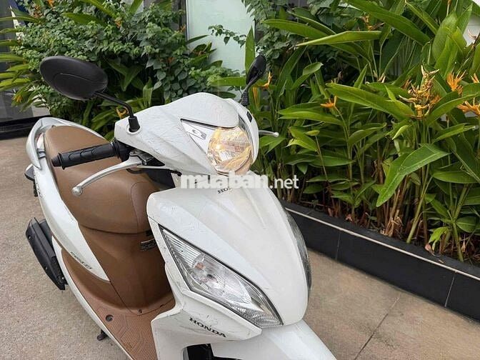 Honda Vision 2013 Trắng 313827 km