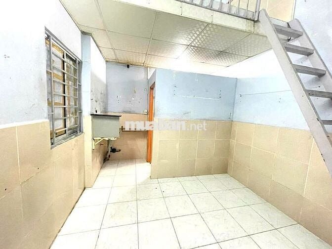 Phòng giá tốt gác cao, thoáng mát ngay cviên, giờ tự do, kvực An ninh