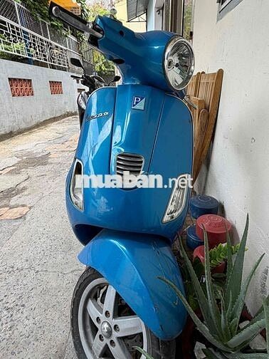 Piaggio Vespa màu Xanh LX 125 3V i.e - 2013