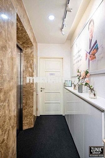 cho thuê nhà giá cực tốt 5x20 1trệt 5 lầu có thang máy