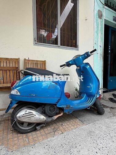 Piaggio Vespa màu Xanh LX 125 3V i.e - 2013