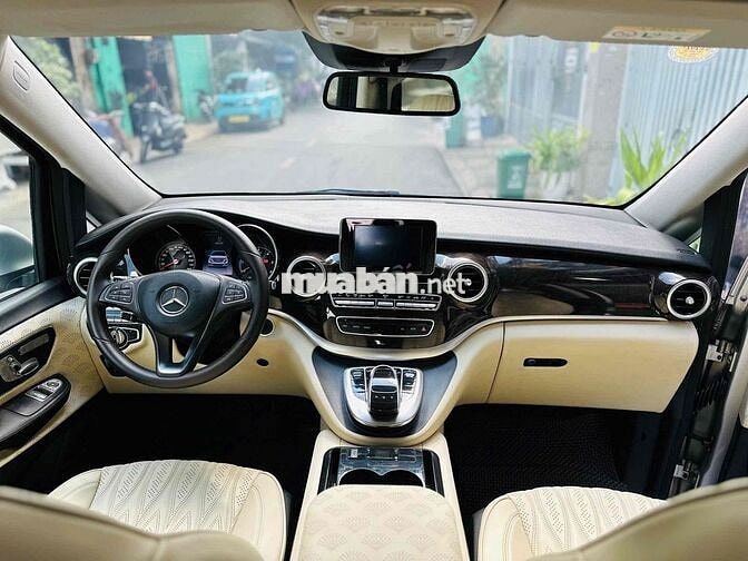 Mercedes V220d up 300d 2015 Bạc/Đen