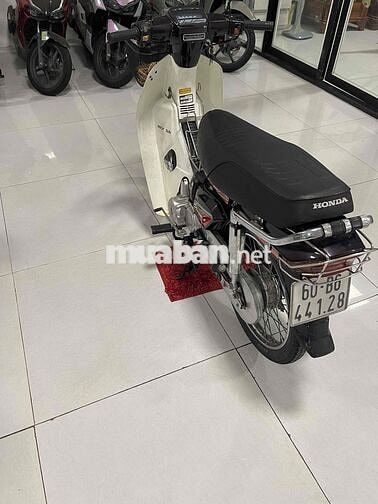 Honda Dream Thái