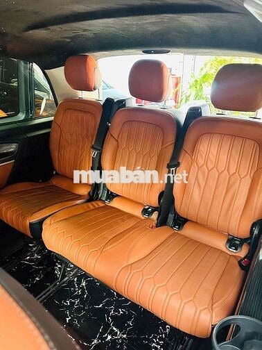 Mercedes V250 Luxury Up V300 2026