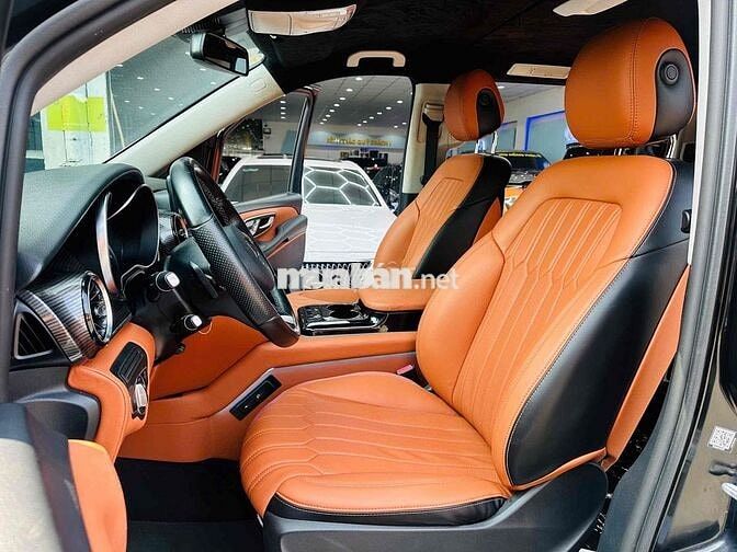 Mercedes V250 Luxury Up V300 2026