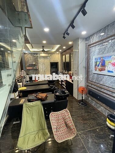 BÁN NHÀ ĐẸP MẶT TIỀN XE TẢI  - ĐƯỜNG THIÊN PHƯỚC TÂN BÌNH