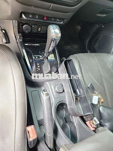 Chevrolet Trailblazer LTZ Trắng