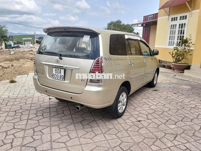 Toyota Innova G 2006 Vàng cát