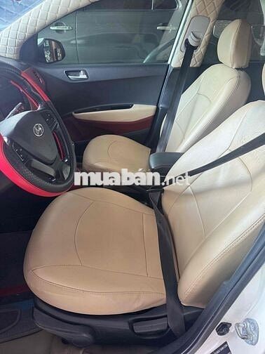 Hyundai Grand i10 2018 bản đủ