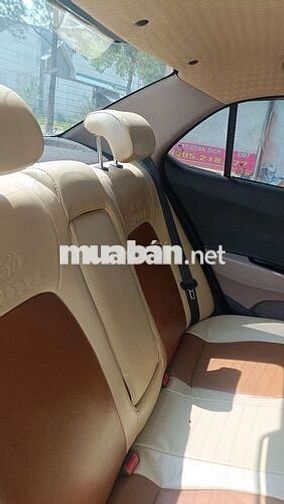 Hyundai i10 2017 Sedan Trắng