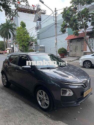 Vinfast VF5 Plus Xám, mua pin, sạc k giới hạn 2027
