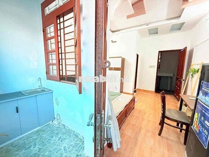 Phòng trọ bancon 40m2 sạch sẽ thoáng mát