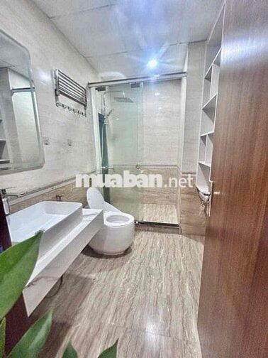 Bán căn cc 3 ngủ sát mp Minh Khai  view thoáng hàng xóm Times city ở s
