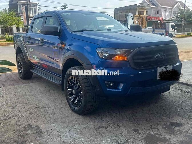 Ford Ranger XLS 2018 Xanh số sàn