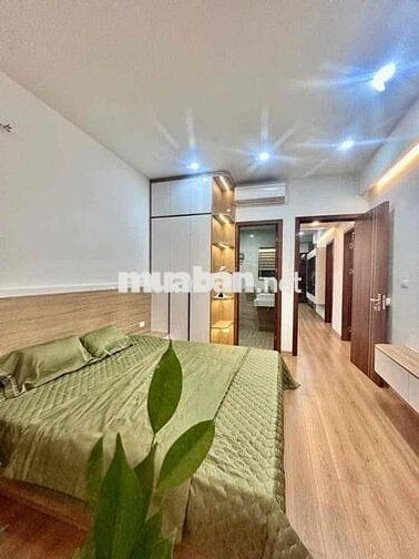 Bán căn cc 3 ngủ sát mp Minh Khai  view thoáng hàng xóm Times city ở s