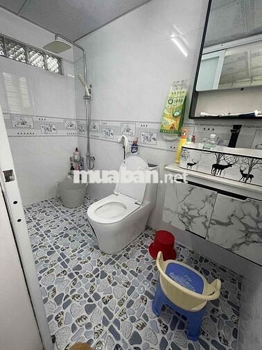 Bán Chung cư 104m2 Tầng 2, Trệt + Gác đầy đủ công năng