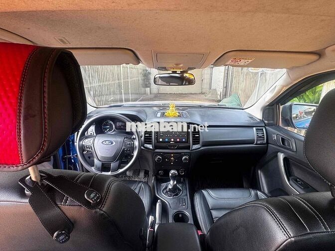 Ford Ranger XLS 2018 Xanh số sàn