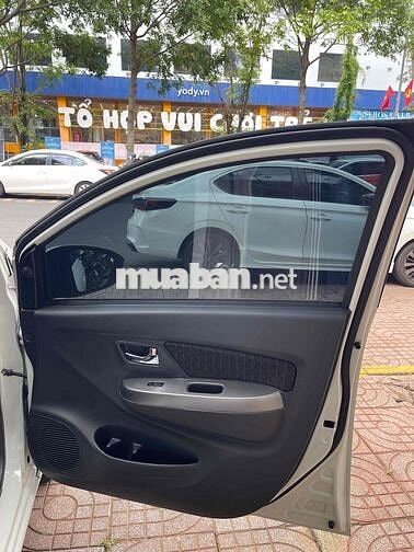 Toyota Wigo AT 2021 Trắng một chủ từ đầu