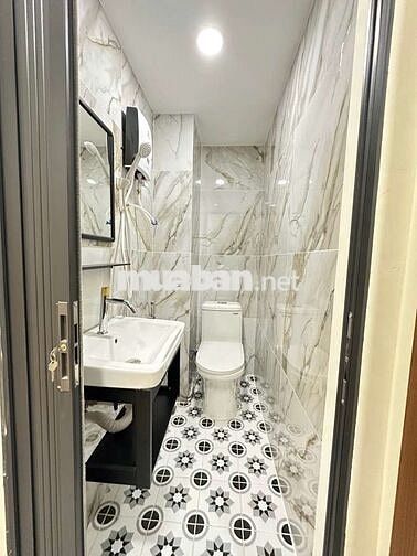 Bán nhà hẻm xe hơi đổ cửa, Trần Bình Trọng,p1, Quận 5