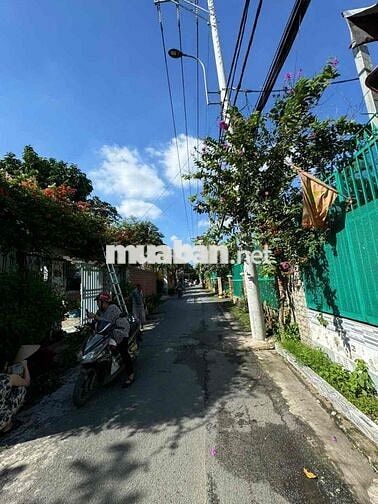BÁN DÃY TRỌ SHR 9*43M CÓ 30 PHÒNG THU NHẬP 50tr/ THÁNG 2/ THỚI HOÀ VLA