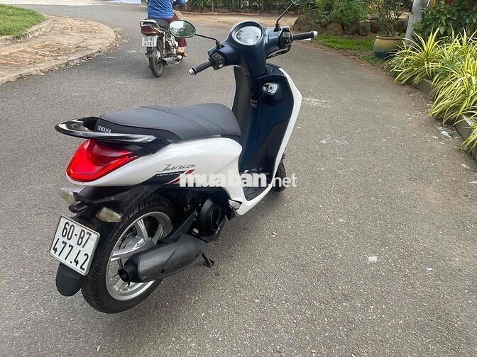 Yamaha Janus 125cc Trắng xanh