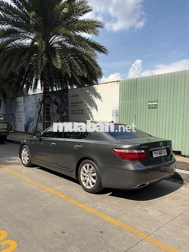 Lexus LS460 2006 Xanh nhớt rất hiếm
