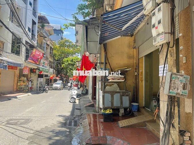 Cho thuê mặt bằng kinh doanh Tầng 1