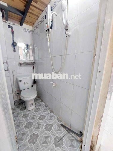 Cho Thuê Phòng Gác Ban Công Giá Rẻ Gần Luỹ Bán Bích - Đại Học Văn Hiến