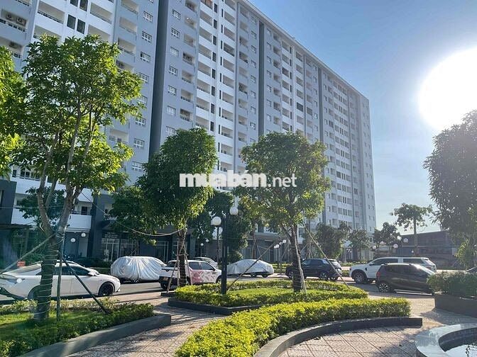 cần chuyển nhà nên để lại căn block B dãy D tầng 14 view sông