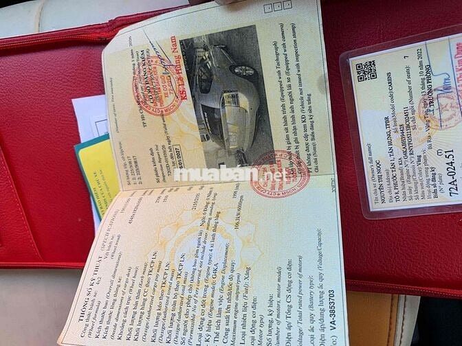 Kia Carens 2011 Vàng cát