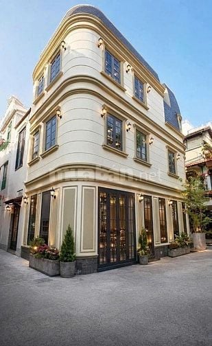 Bán nhà đẹp TRẦN HƯNG ĐẠO Q1| NGANG 10M- 4 TẦNG- TN: 50tr/th - 14,8 TỶ