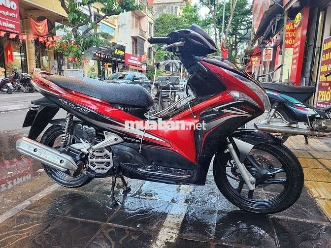 Honda Air Blade fi 110 Đỏ đen