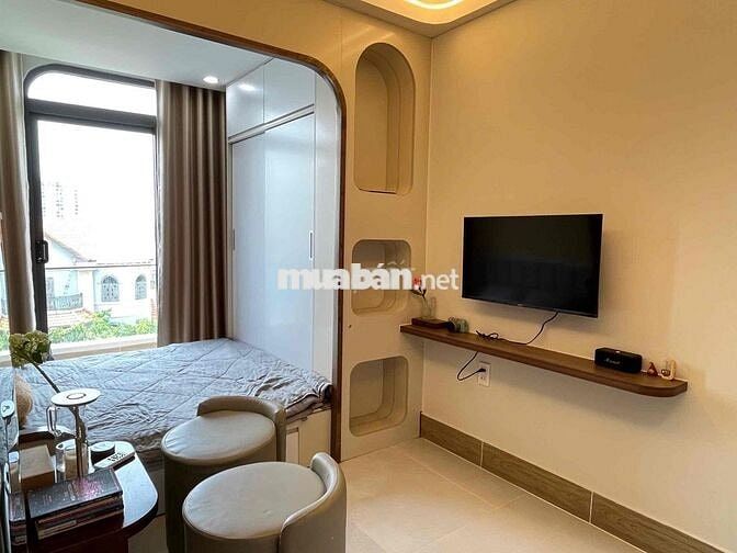 STUDIO BAN CÔNG FULL NỘI THẤT MÁY GIẶT RIÊNG