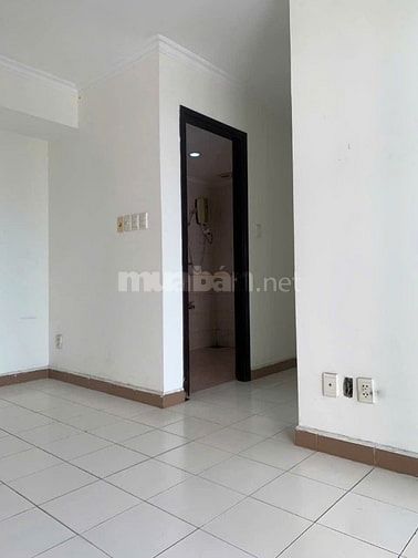 Chung cư Trường Sa, Quận 3: 10,5triệu, 85m2, 2pngủ, máy lạnh, ban công