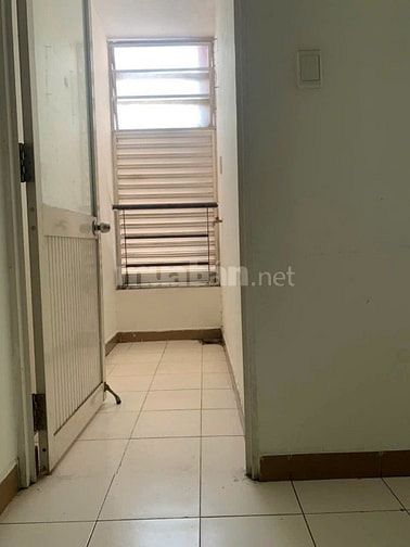 Chung cư Trường Sa, Quận 3: 10,5triệu, 85m2, 2pngủ, máy lạnh, ban công