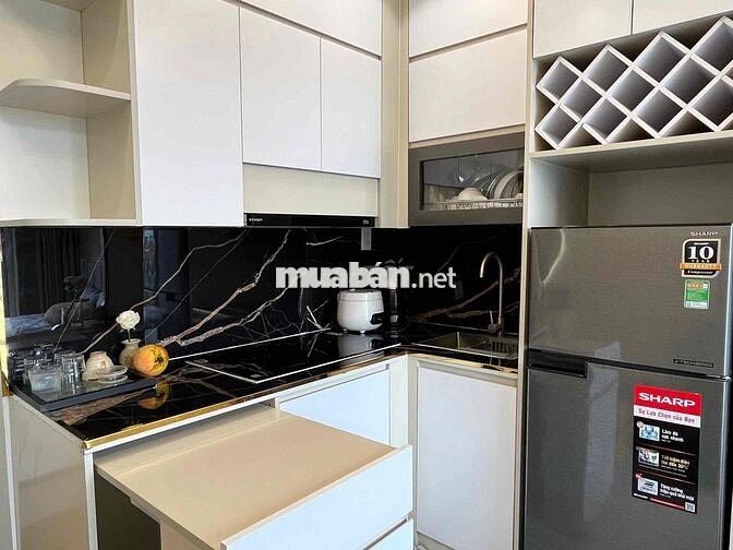 STUDIO BAN CÔNG FULL NỘI THẤT MÁY GIẶT RIÊNG