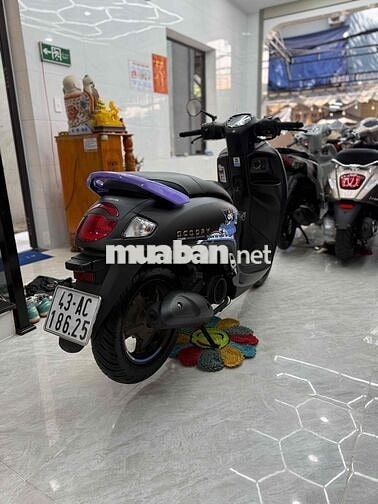 Honda Scoopy mẫu mới Đen tím 4000 km
