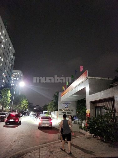 Cc bán nhà Tây tứ trạch, nội thất tông vàng hợp mệnh Kim