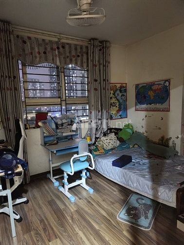 Cc bán nhà Tây tứ trạch, nội thất tông vàng hợp mệnh Kim