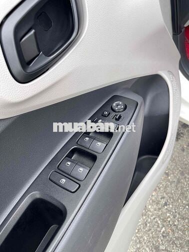 Hyundai Grand i10 2021 Trắng 60000 km