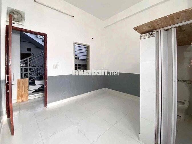 🌸PHÒNG TRỌ GIÁ RẺ, CÓ THANG MÁY 25m2🌱NGAY LÊ ĐÌNH CẨN, TÊN LỬA