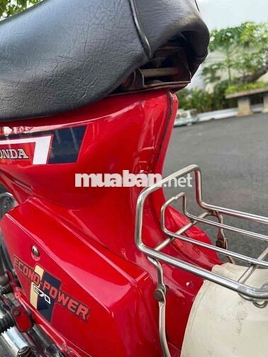 Honda DD 70 Đỏ, zin đẹp, hàng trưng bày