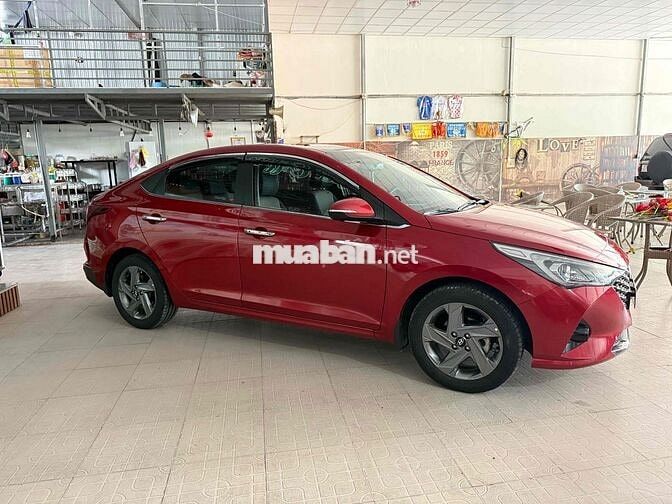 Hyundai Accent Đỏ 2709 km