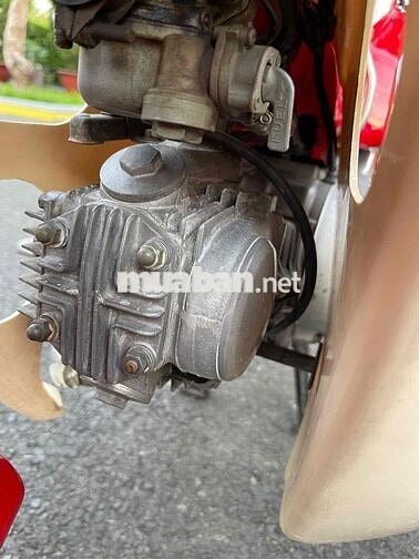 Honda DD 70 Đỏ, zin đẹp, hàng trưng bày