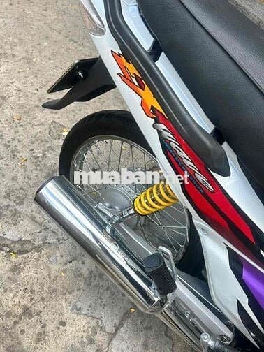 Honda Wave ZX màu Trắng