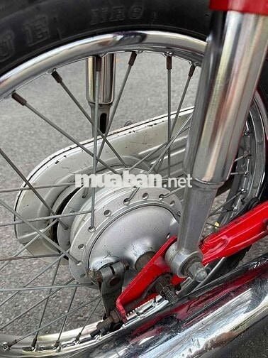 Honda DD 70 Đỏ, zin đẹp, hàng trưng bày