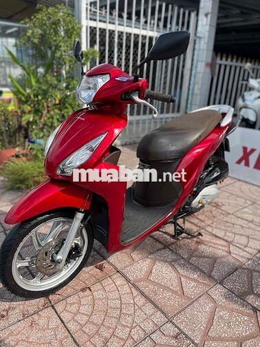 Honda Vision 2015 Đỏ xe đẹp mayw zin biển 95 cccd