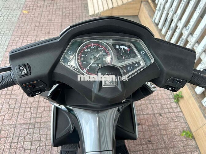 Honda Airblade Fi Thái đời 2009 dọn full mới