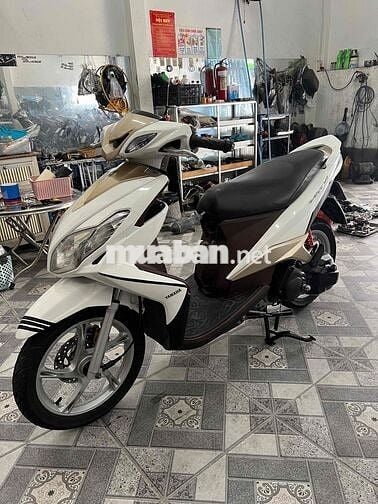 Yamaha Luvias FI 2015 Trắng nâu