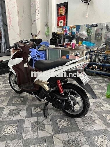 Yamaha Luvias FI 2015 Trắng nâu